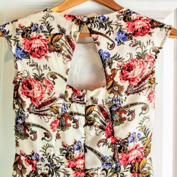 Zink London Floral Sleeveless Back Detail Dress - Picture 3 of 6